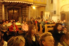 11.11.2010r.-Chor-Czerwone-Maki-24